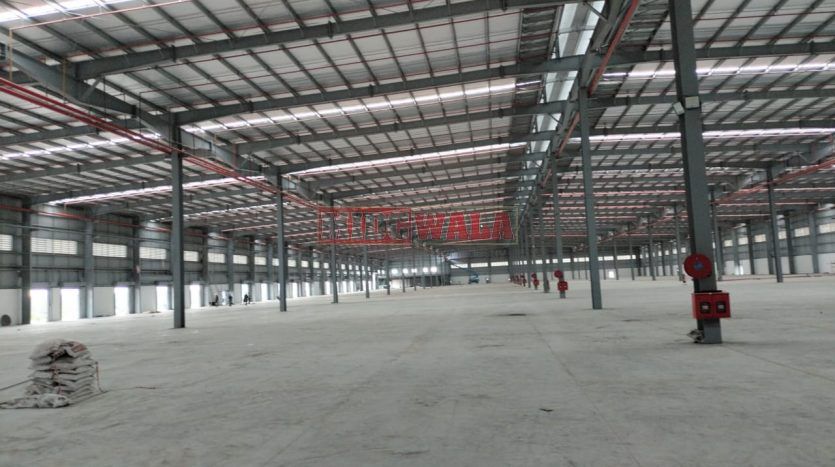 Large, modern warehouse in TTC Industrial Area, Taloja MIDC, Navi Mumbai. Suitable for storage and distribution.