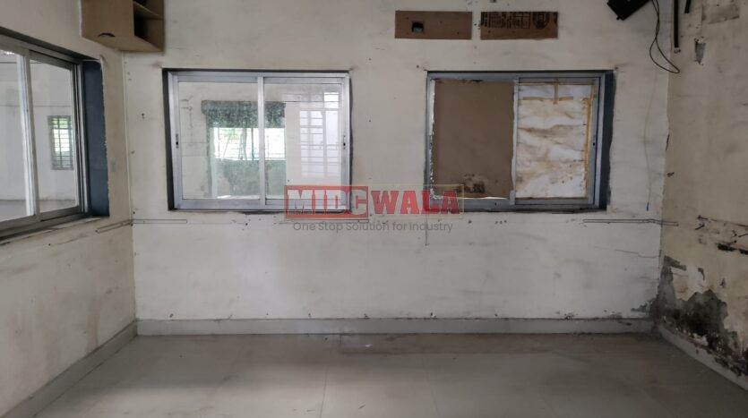 Industrial Warehouse for Lease in Turbhe MIDC, Navi Mumbai - 3000 SQFT, ₹2,00,000/- Monthly