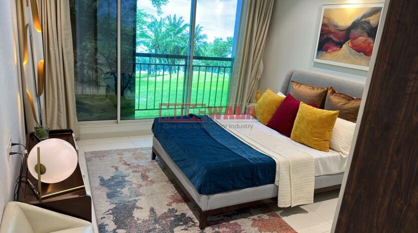 2 BHK residential flat for sale in Seawoods; L and T Seawoods residences; 830 SQFT