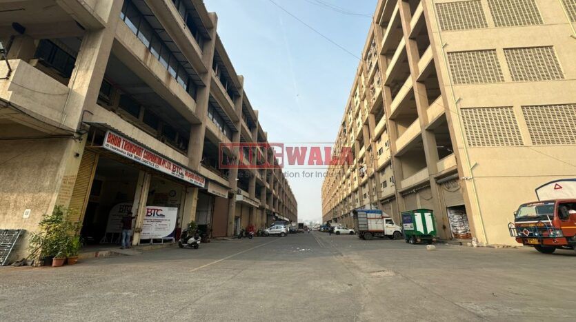 Large, modern warehouse in TTC Industrial Area, Pawane, Navi Mumbai. Suitable for storage and distribution.