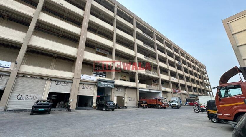 Large, modern warehouse in TTC Industrial Area, Turbhe, Navi Mumbai. Suitable for storage and distribution.