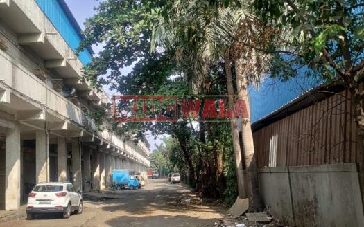 Large, modern warehouse in TTC Industrial Area, Taloja, Navi Mumbai. Suitable for storage and distribution.