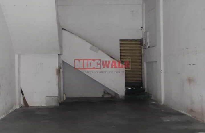 Large, modern warehouse in TTC Industrial Area, Taloja, Navi Mumbai. Suitable for storage and distribution.