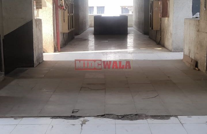 Large, modern warehouse in TTC Industrial Area, Taloja, Navi Mumbai. Suitable for storage and distribution.