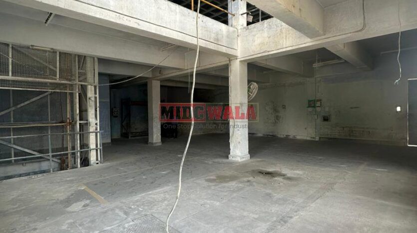 Spacious factory building available for lease in Taloja MIDC, Navi Mumbai, ideal for diverse industrial needs. (MIDCWALA )