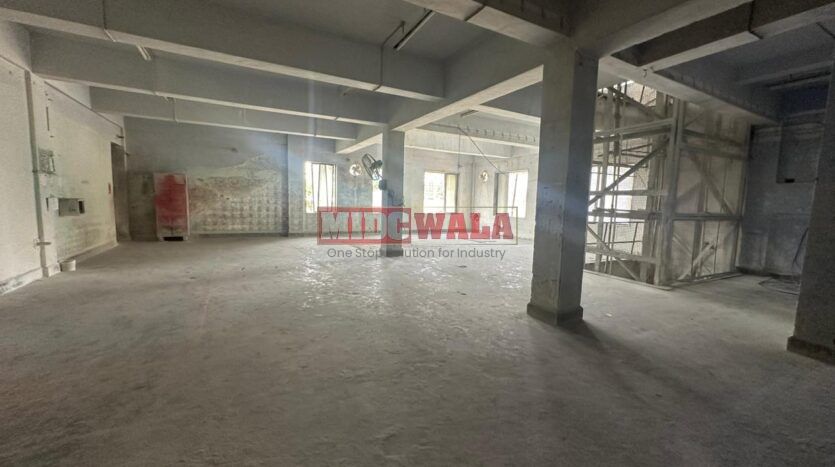 Spacious factory building available for lease in Taloja MIDC, Navi Mumbai, ideal for diverse industrial needs. (MIDCWALA )