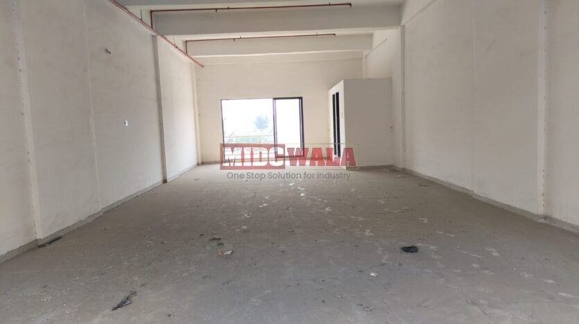 Industrial unit for lease in Silver Spring, Taloja MIDC, Navi Mumbai. Suitable for various industries.