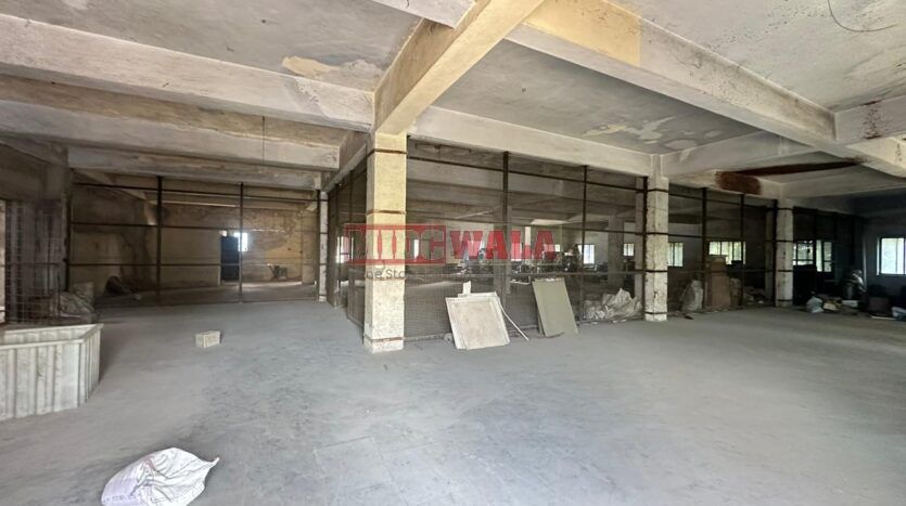 Large industrial shed available for lease in Pawane MIDC, Navi Mumbai.