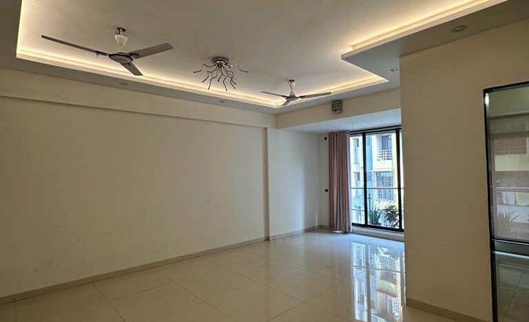 Sea facing 3 BHK apartments for sale At Ulwe Navi Mumbai, MIDCWALA (29)