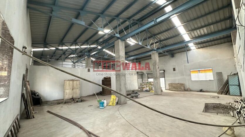 Spacious industrial warehouse available for lease in Koparkhairne, Navi Mumbai, offering ample space for production, storage, and distribution. (MIDCWALA )