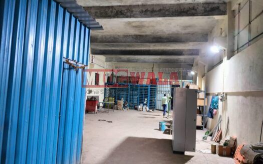 Spacious industrial warehouse available for lease in Rabale MIDC, Navi Mumbai.