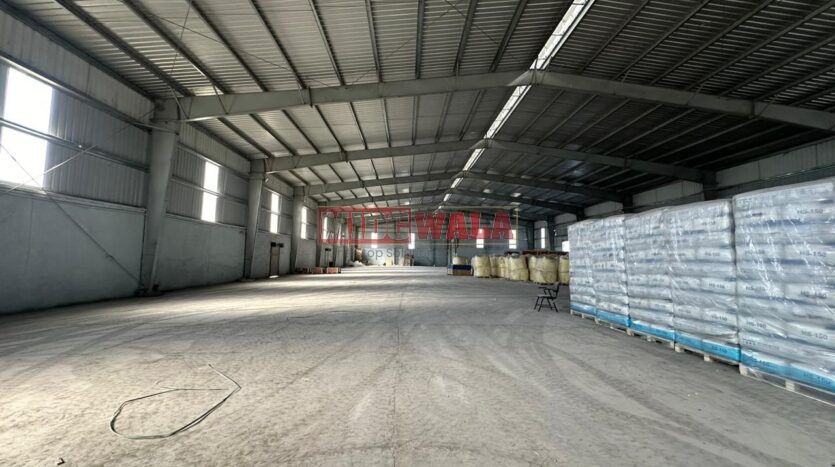 Spacious industrial warehouse available for lease in JNPT, Navi Mumbai, offering ample space for production, storage, and distribution. (MIDCWALA )