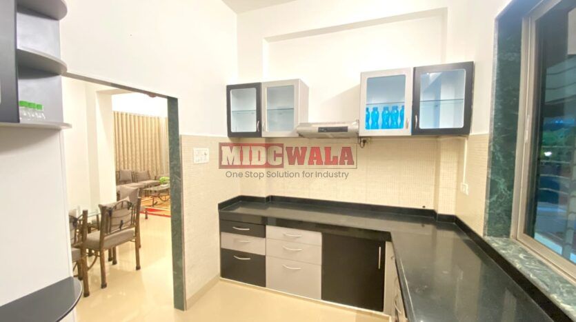 Panoramic view of a 3 BHK bungalow nestled amidst the hills of Panchagani, Mahabaleshwar.