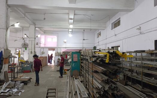 Spacious RCC industrial building available for lease in Rabale MIDC, Navi Mumbai.