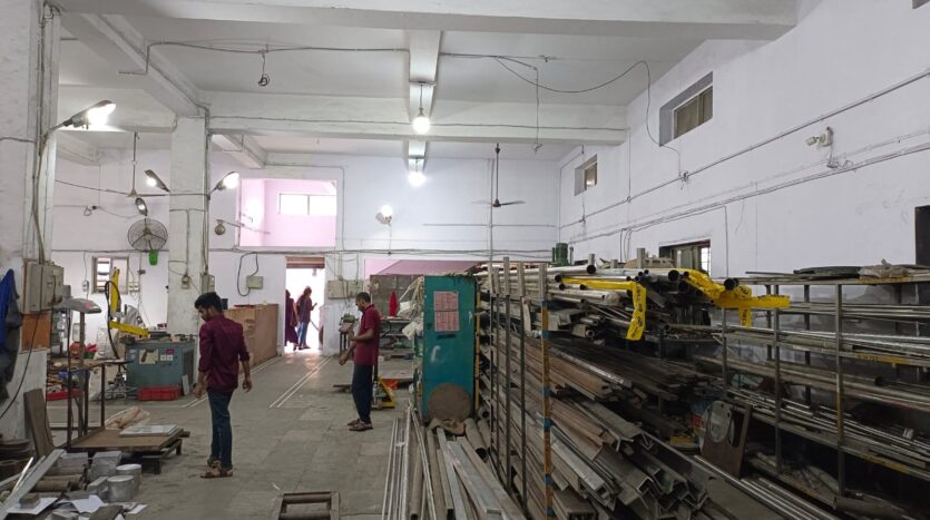 Spacious RCC industrial building available for lease in Rabale MIDC, Navi Mumbai.