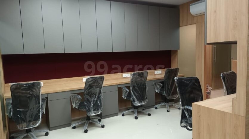 Fully furnished office space for lease in CBD Belapur, Navi Mumbai.