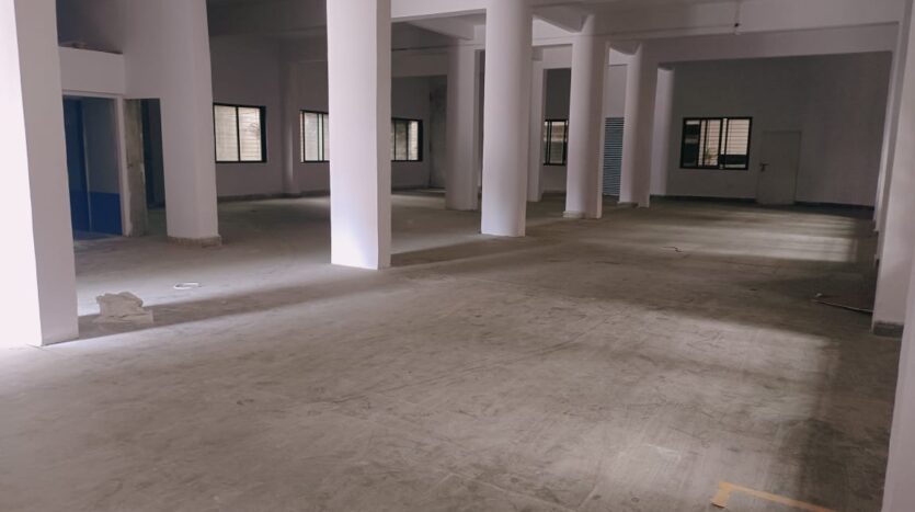 RCC building for lease in Mahape MIDC, Navi Mumbai. Modern industrial space available.