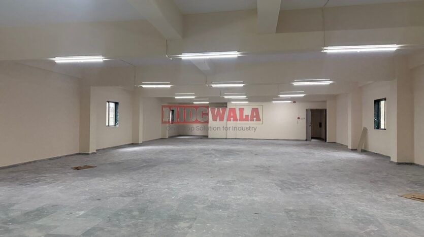 Spacious RCC industrial building available for lease in Navi Mumbai's Pawane MIDC.