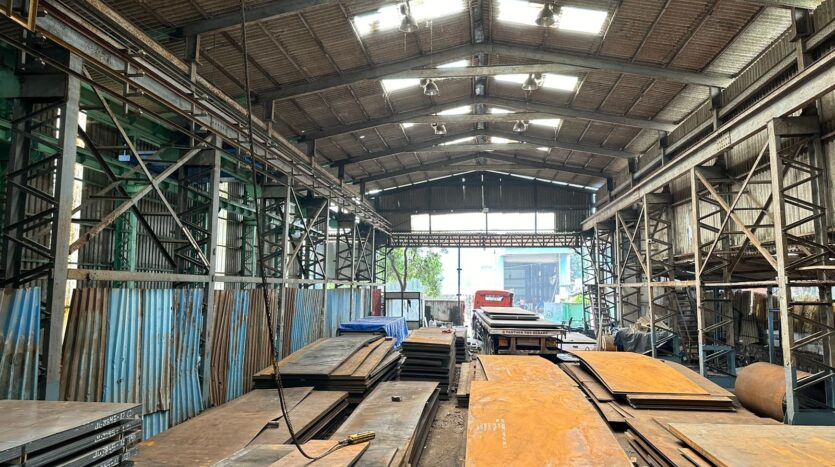 Spacious industrial space available for rent in Taloja MIDC.