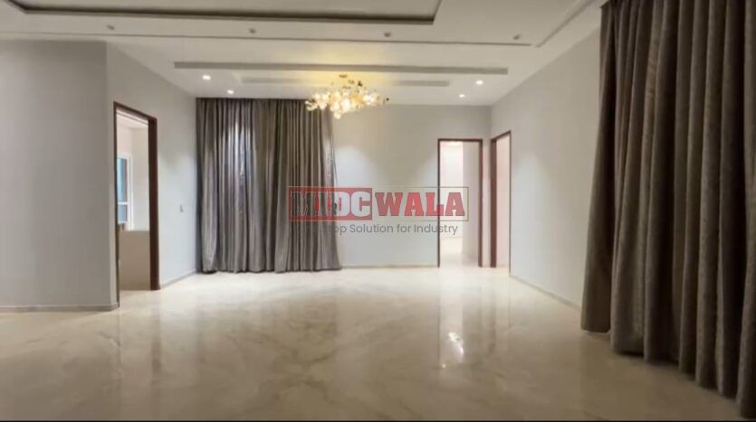 Spacious 1169 sqft apartment for sale in Vashi.