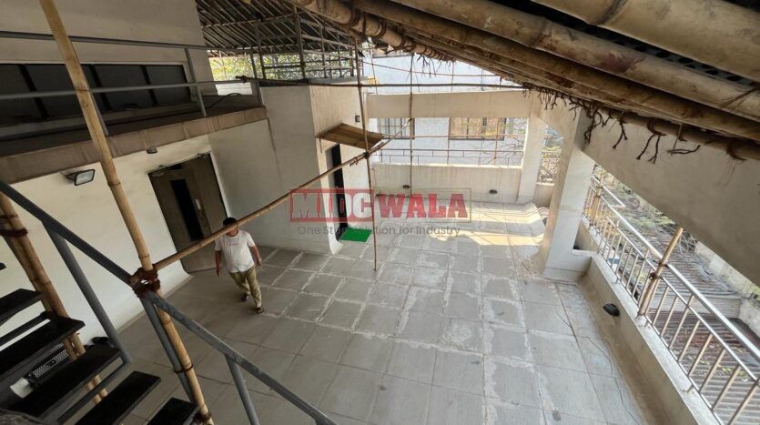 Spacious commercial space available for rent in Turbhe MIDC.