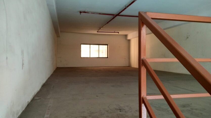 Spacious warehouse space in Turbhe, Navi Mumbai