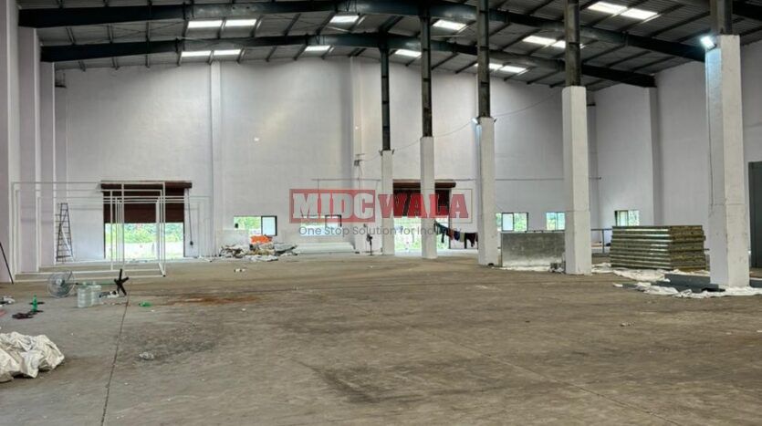 Spacious industrial warehouse space for rent in Khopoli.