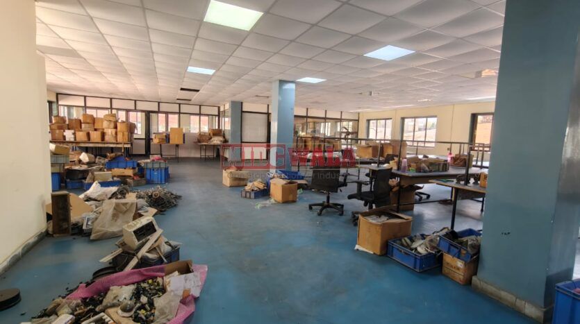 Spacious industrial factory available for rent in Turbhe MIDC.
