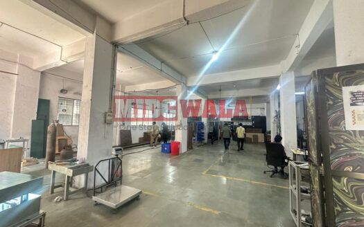 This spacious warehouse in Mahape Navi Mumbai is perfect for your business needs.