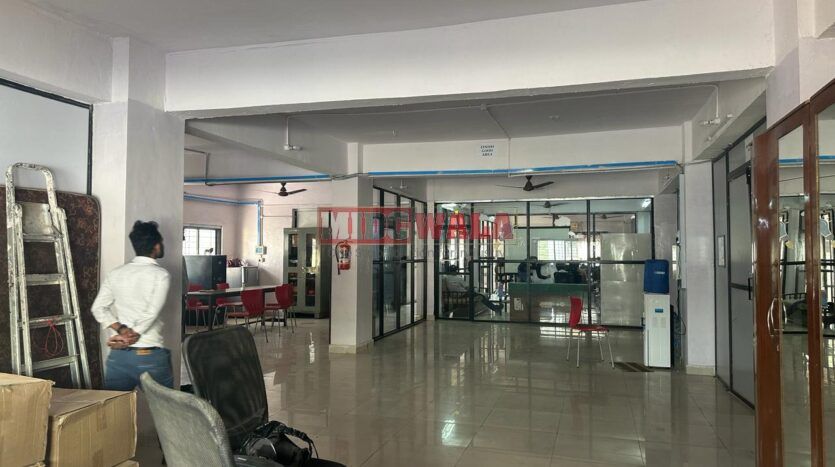 This spacious warehouse in Mahape Navi Mumbai is perfect for your business needs.