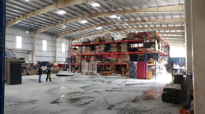 Industrial warehouse for lease in Pawane MIDC, Navi Mumbai.