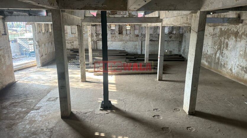 Large industrial warehouse for rent in Rabale MIDC