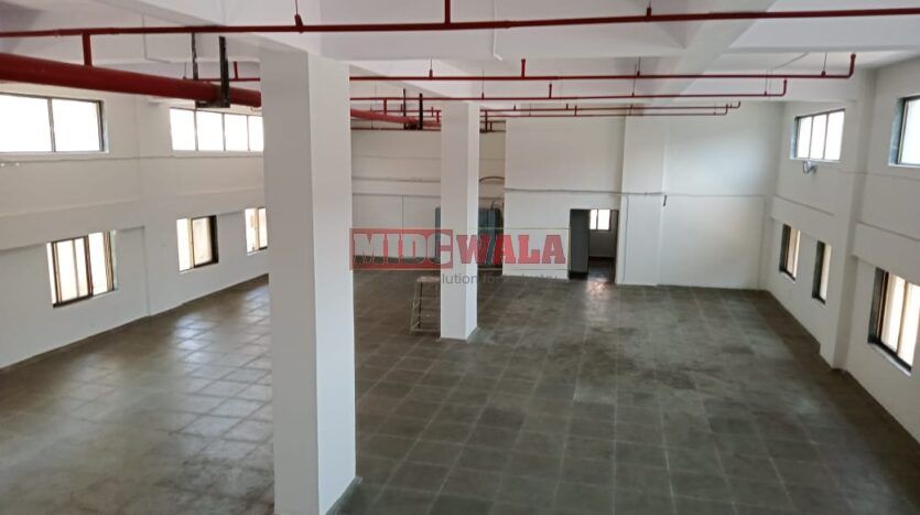 Spacious industrial unit available for rent in Koparkhairane MIDC