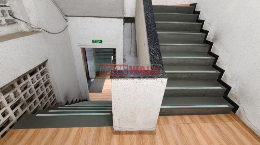 Logistics warehouse for rent in Koparkhairane MIDC, Navi Mumbai