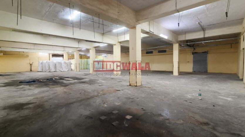 Available for lease is a premium RCC-structured warehouse