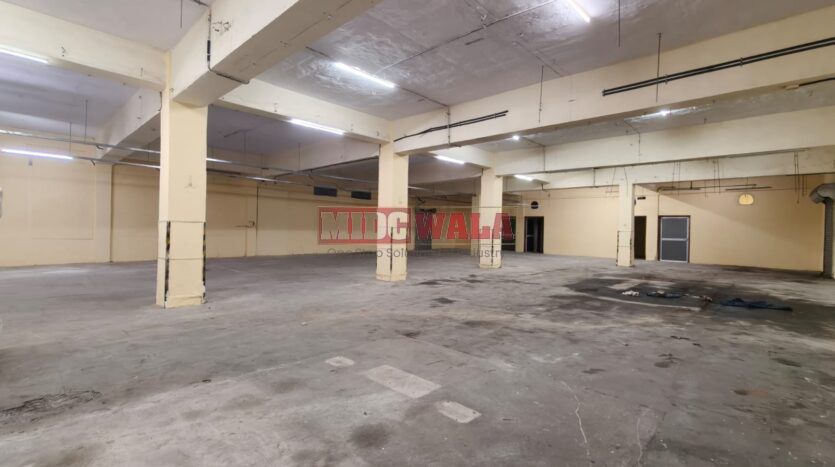 Available for lease is a premium RCC-structured warehouse