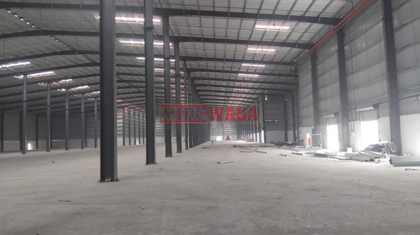 Ready-to-move Grade-A warehouse for lease near JNPT Port, Navi Mumbai.